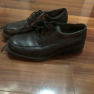 Dockers dress shoes